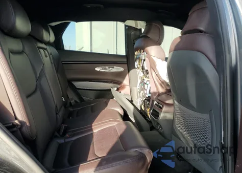 2022 Genesis Gv70 Base from USA, damaged, VIN KMUMADTB8NU068756